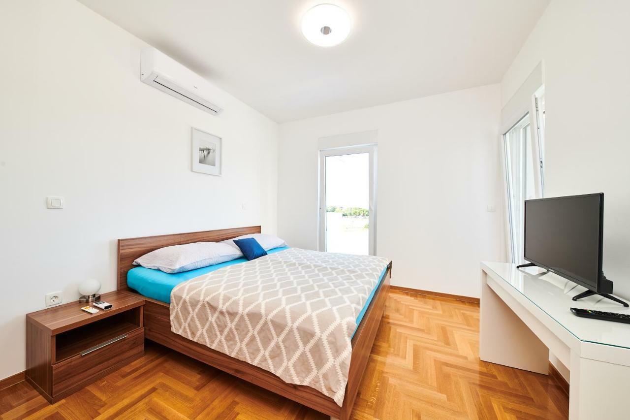 Ferienwohnung Sommer Novigrad  Ngoại thất bức ảnh